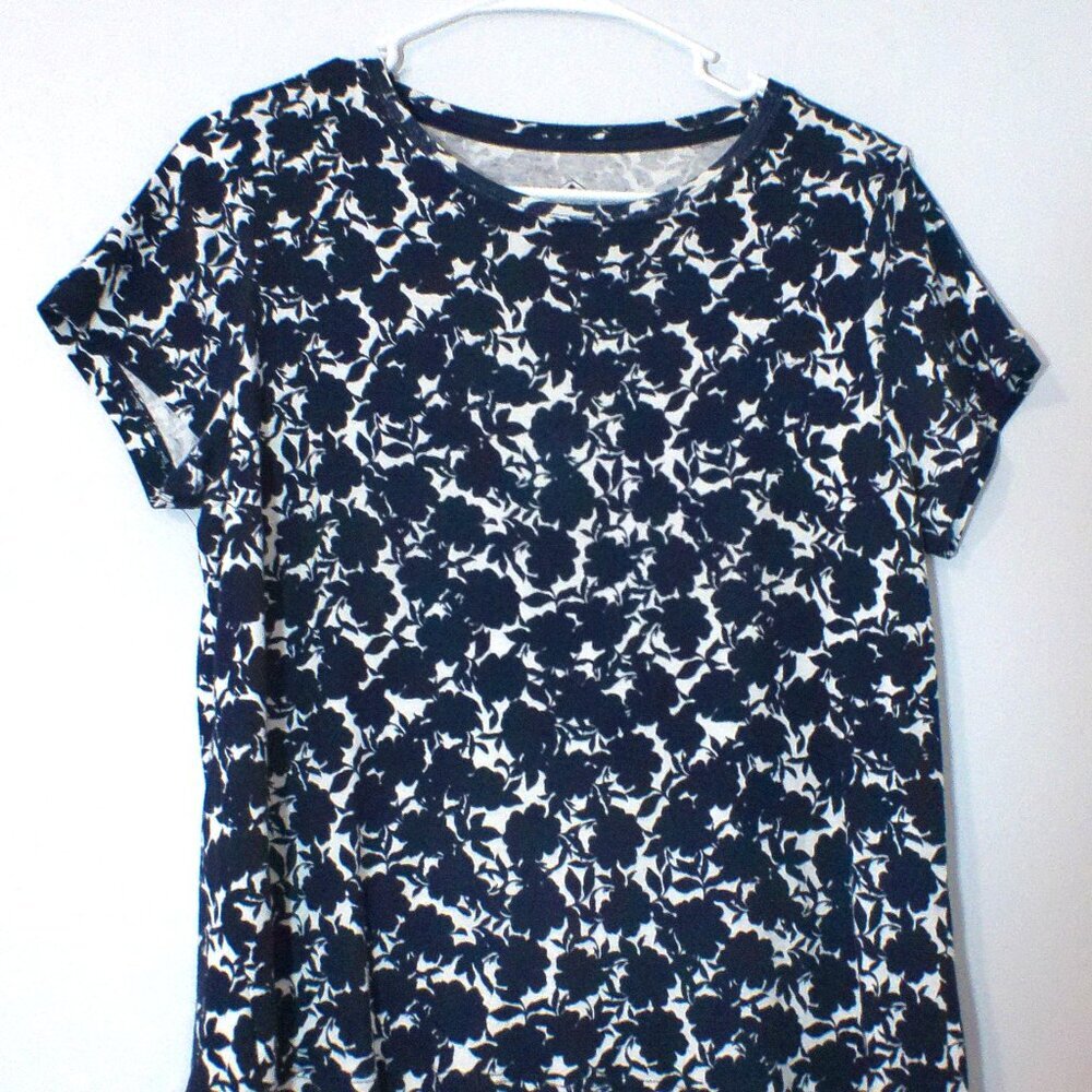 St. John’s Bay Petite Large Blue White Floral Top 100% Cotton Short Sleeve PL